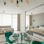 Parizs Garden 4*