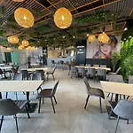 Parizs Garden Debrecen