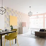 호텔 Parizs Garden 데브레첸