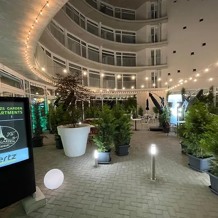 Parizs Garden Debreţin