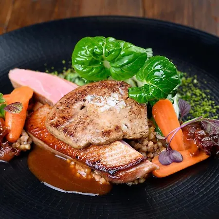 酒店 Parizs Garden 4*