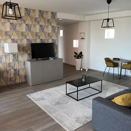 Parizs Garden 4*