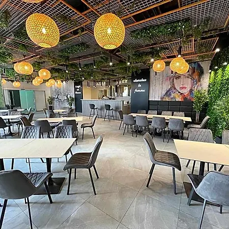 Parizs Garden