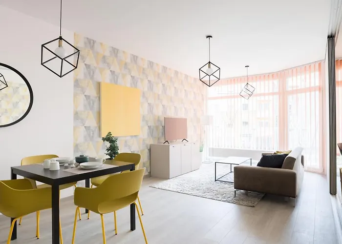 호텔 Parizs Garden 데브레첸