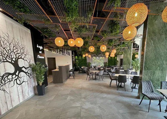 Parizs Garden 호텔 데브레첸